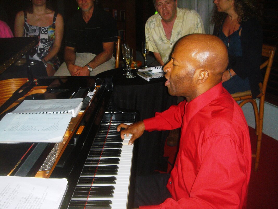 Ultimate Chocolate, a great pianist